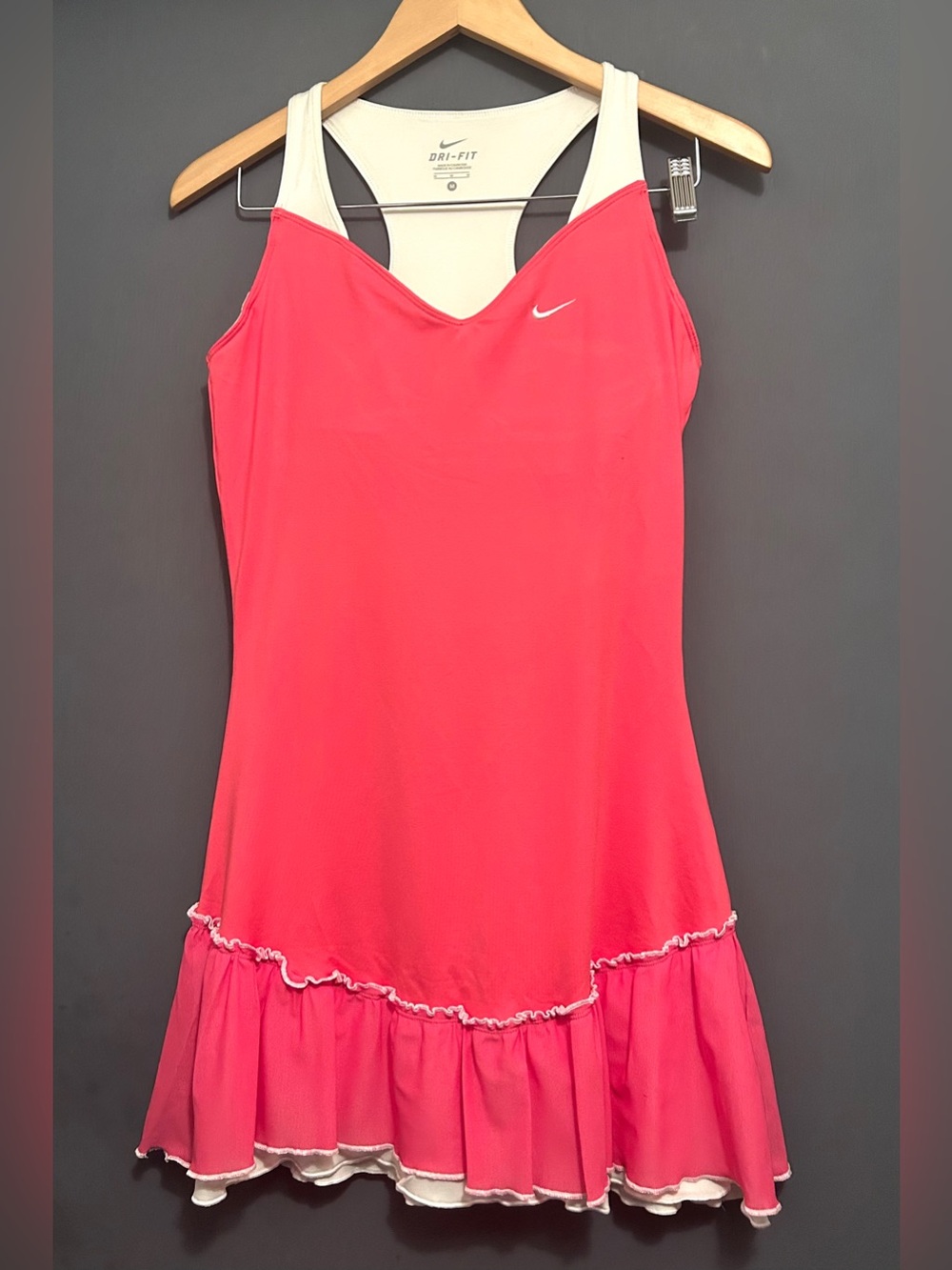 Nike Beautiful Pink White Tennis Dress w/Ruffle Hem MEDIUM October is Pink Month